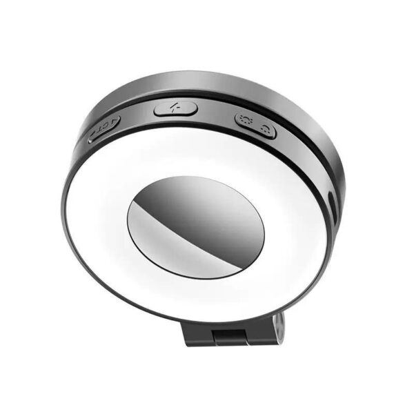 ضوء سيلفي مغناطيسي محمول بتقنية الماك سيف(MagSafe) ويشحن عن طريق منفذ Type-C يأتي الضوء الحلقي المغناطيسي بتصميم عصري وخفيف, يلتصق بسهولة بهاتفك عبر الماك سيف ليمنحك إضاءة ناعمة ومناسبة للتصوير الذاتي, مكالمات الفيديو, أو البث المباشر.