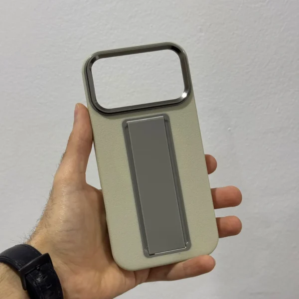 ⁦كفر آيفون ماج سيف (MagSafe) مع مسكة وستاند⁩ - الصورة ⁦10⁩